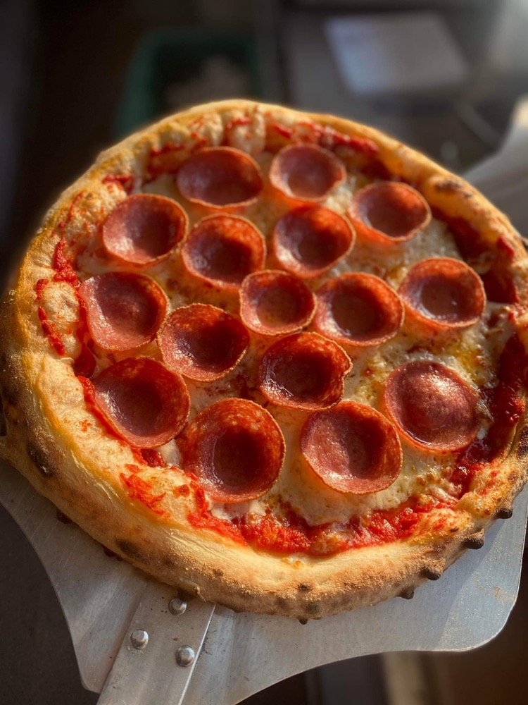Rūksta dūmai Pizza Burger Kebab · Nuotraukos 17