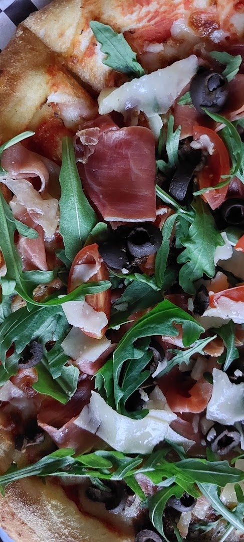 Rūksta dūmai Pizza Burger Kebab · Nuotraukos 22